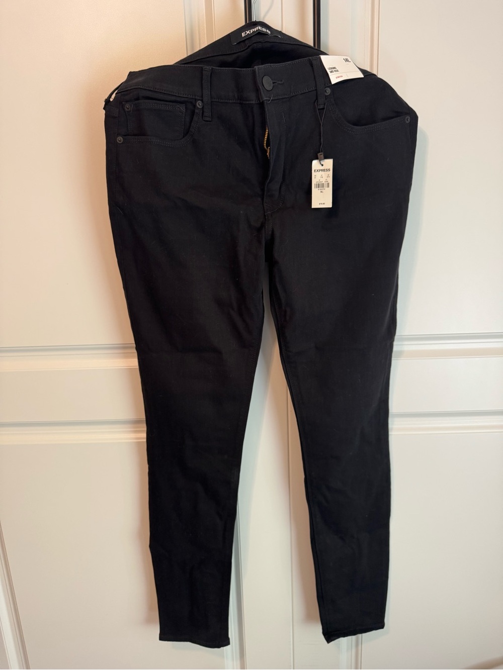 Express Black Skinny Jeans - High Rise Slim Fit